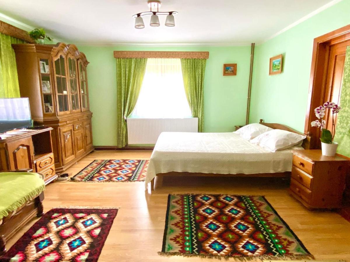 Casa Agroturistica Tarancuta Din Vatra Moldovitei Hotel Bagian luar foto